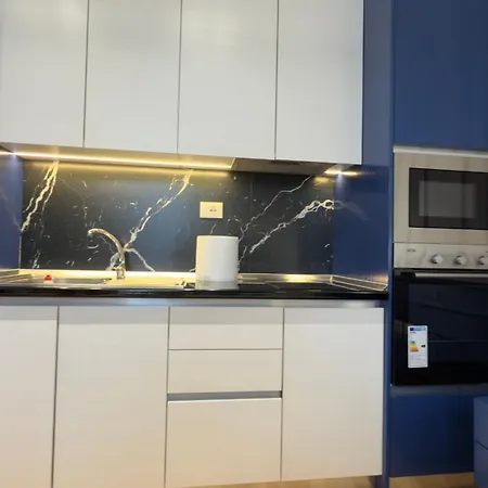 21 Apartament Tirana