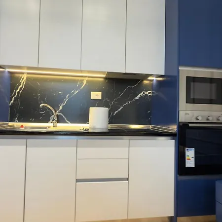 21 Apartman Tirana